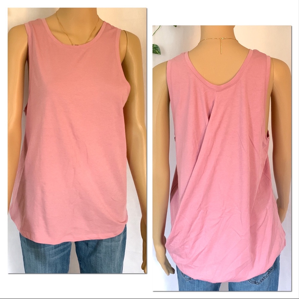 NEW Victoria’s Secret Sport Tank Top with Twist